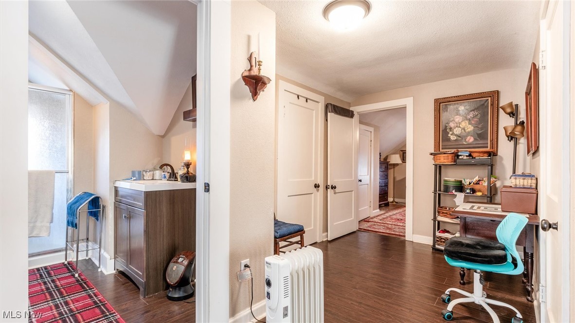 213 N Main Street Roseville OH 43777