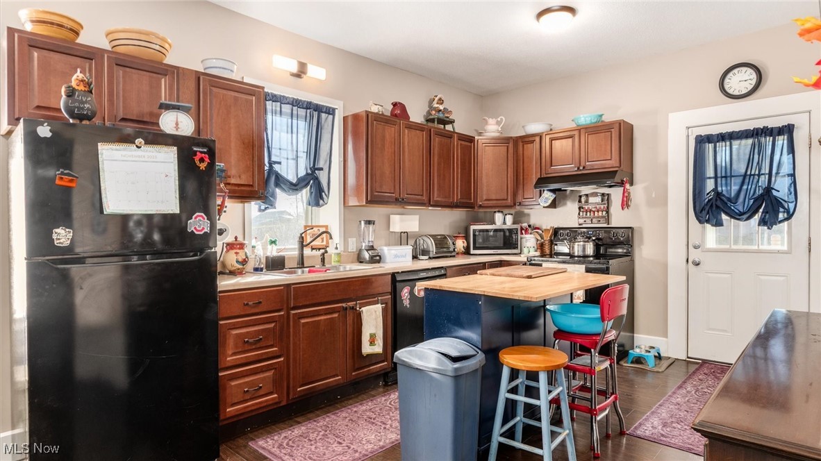 213 N Main Street Roseville OH 43777