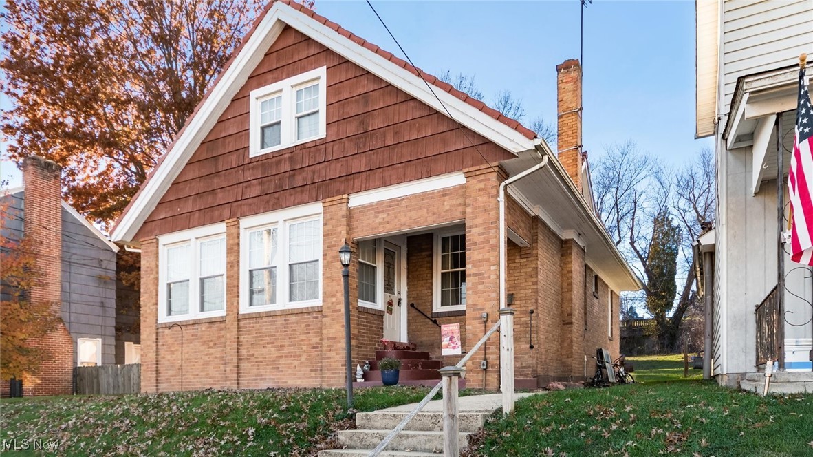 213 N Main Street Roseville OH 43777