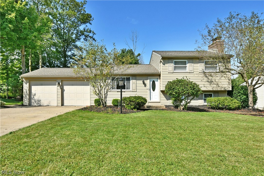 2957 Malibu Drive SW Warren OH 44481