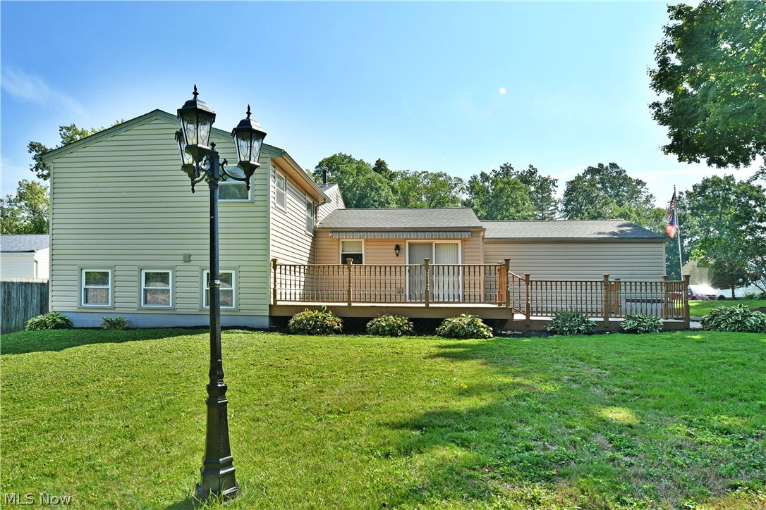 2957 Malibu Drive SW Warren OH 44481