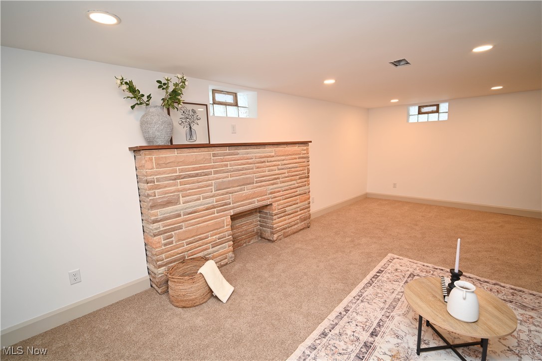 325 S Inglewood Avenue Austintown OH 44515