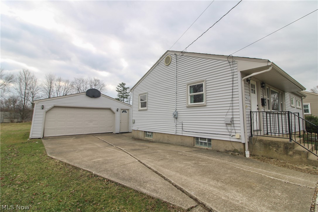 325 S Inglewood Avenue Austintown OH 44515