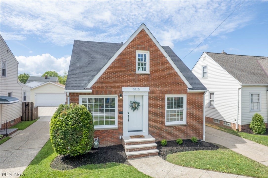 6815 Dartworth Drive Parma OH 44129