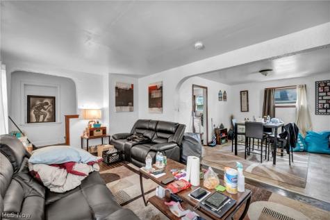 10402 Dove Avenue Cleveland OH 44105