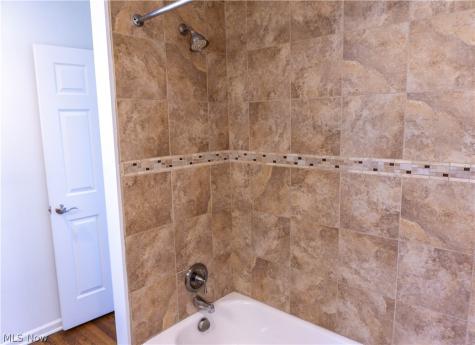 15401 Walvern Boulevard Maple Heights OH 44137