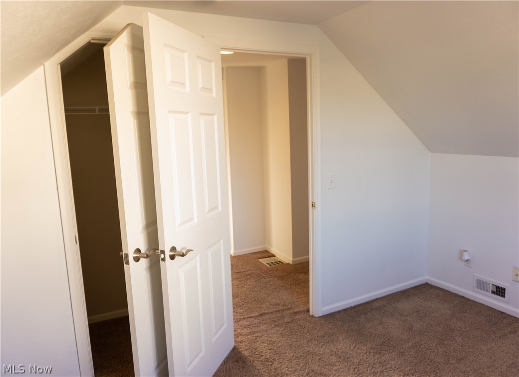 15401 Walvern Boulevard Maple Heights OH 44137