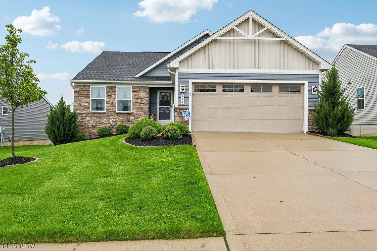 994 Shaw Avenue Akron OH 44312