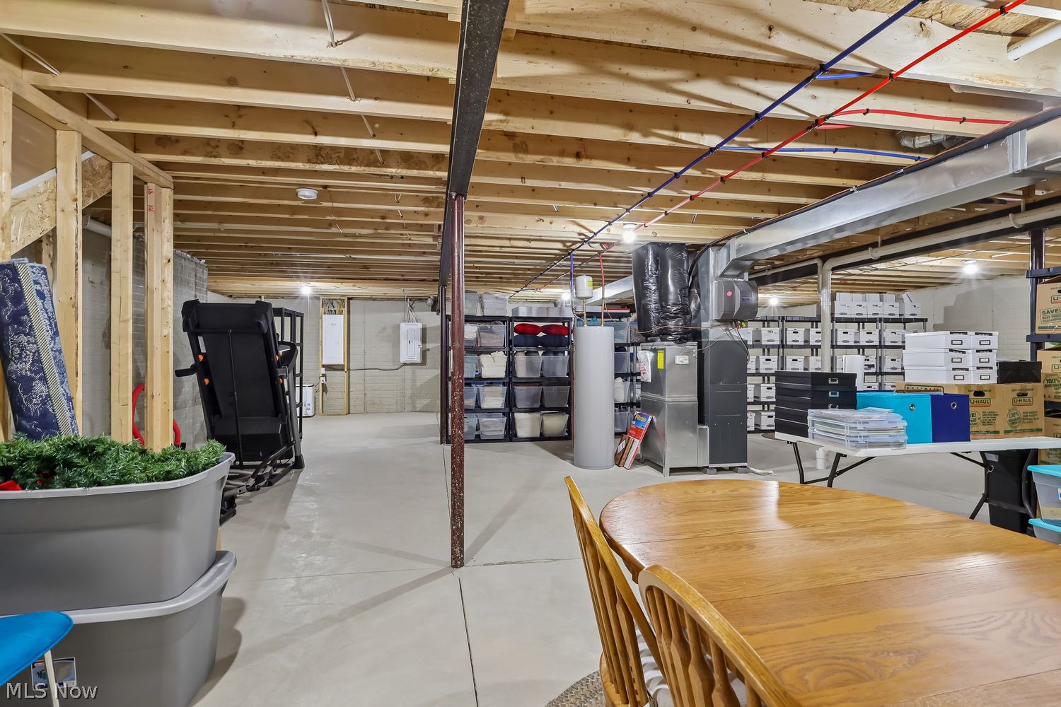 994 Shaw Avenue Akron OH 44312