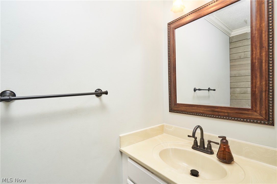 2936 Vincent Road Silver Lake OH 44224