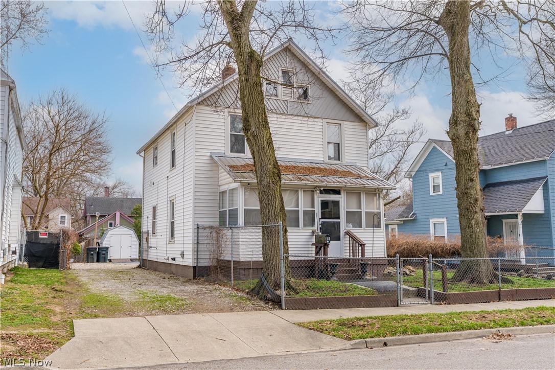 105 Westwood Avenue Akron OH 44302