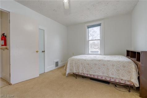 105 Westwood Avenue Akron OH 44302