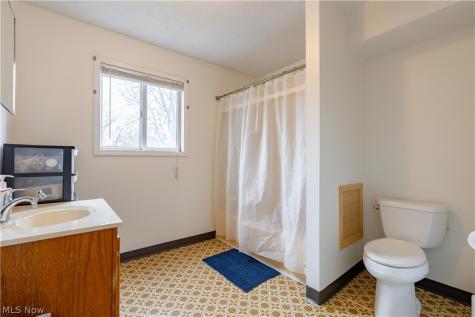 105 Westwood Avenue Akron OH 44302