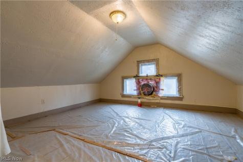 105 Westwood Avenue Akron OH 44302
