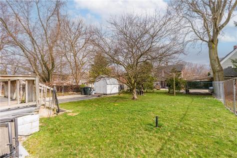 105 Westwood Avenue Akron OH 44302