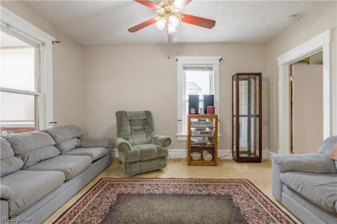 105 Westwood Avenue Akron OH 44302