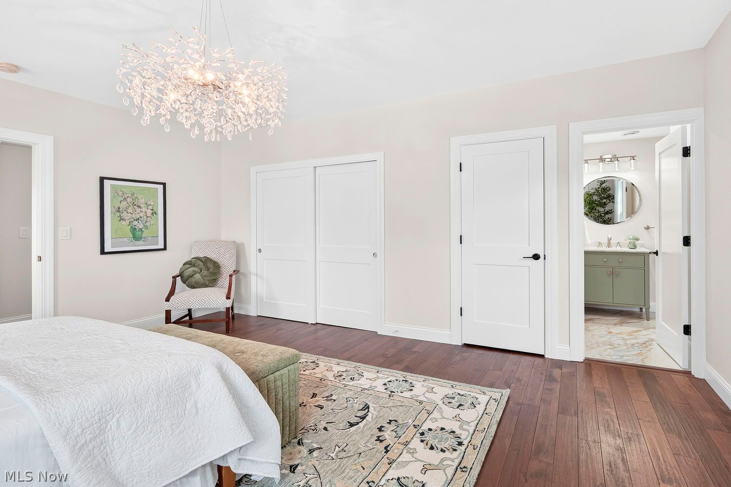 2368 Overlook Road Cleveland Heights OH 44106