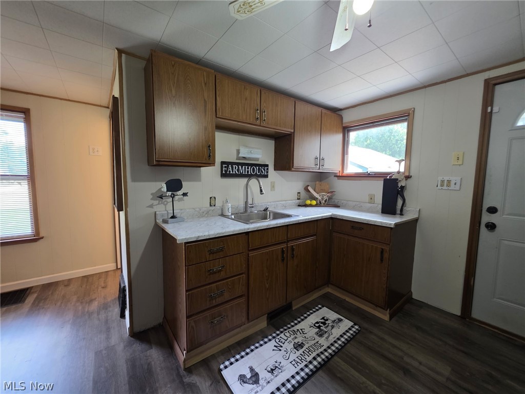 2335 W River Road Newton Falls OH 44444