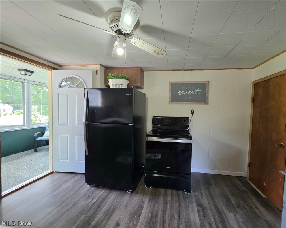 2335 W River Road Newton Falls OH 44444