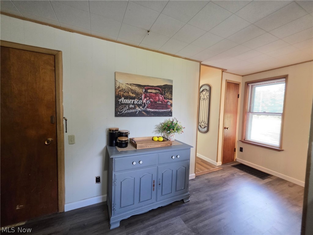 2335 W River Road Newton Falls OH 44444