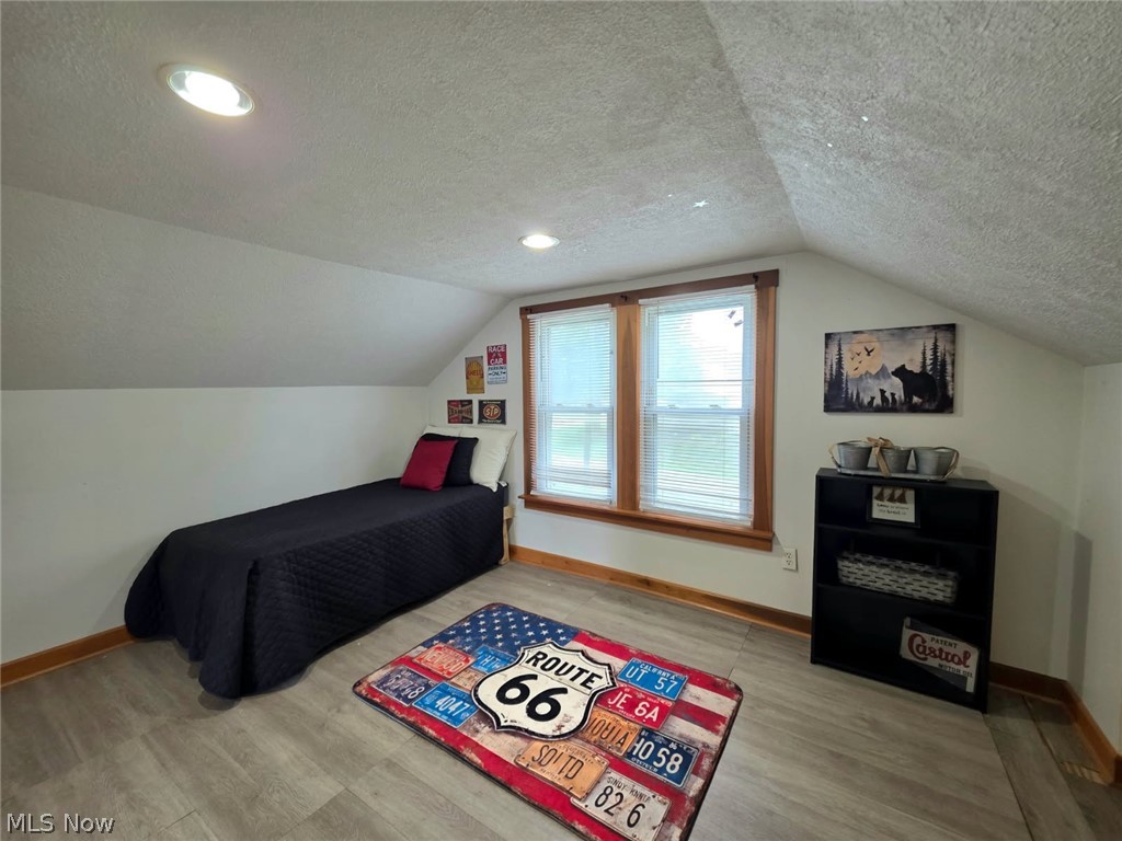 2335 W River Road Newton Falls OH 44444