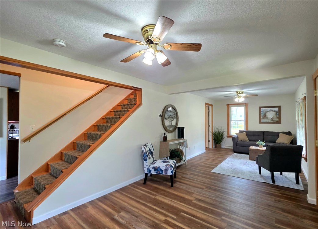 2335 W River Road Newton Falls OH 44444