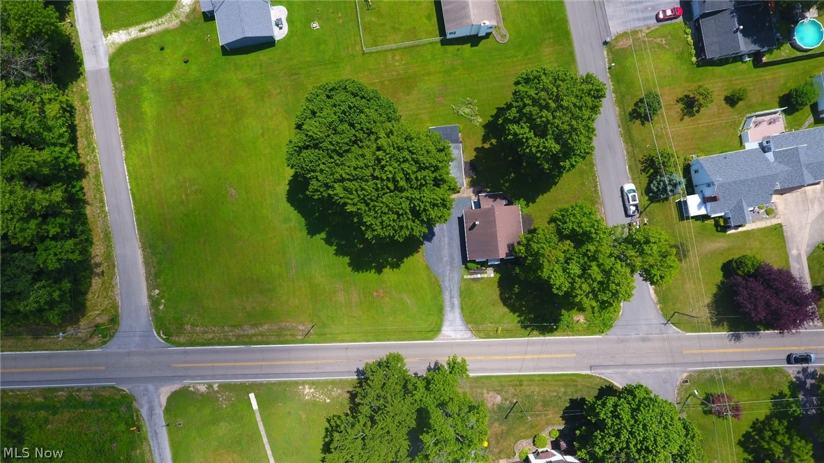 2335 W River Road Newton Falls OH 44444