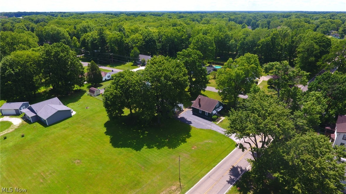 2335 W River Road Newton Falls OH 44444