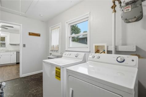 5733 Porter Road North Olmsted OH 44070
