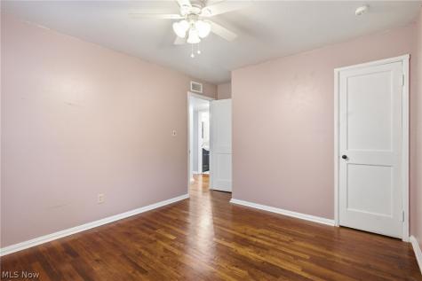 5733 Porter Road North Olmsted OH 44070
