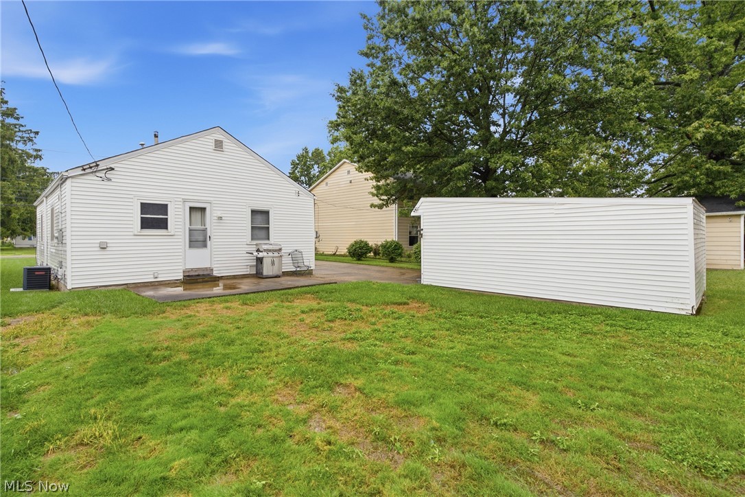 5733 Porter Road North Olmsted OH 44070