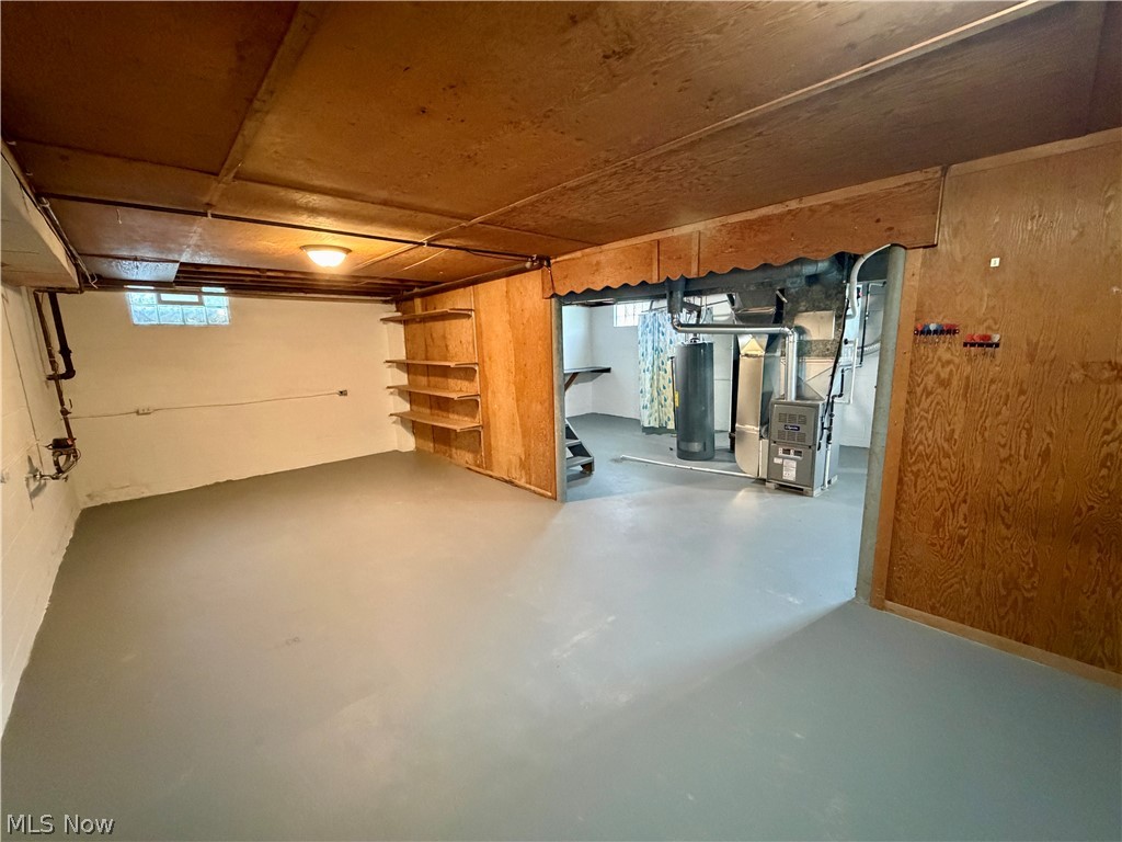 2624 Ellis Avenue NE Canton OH 44705