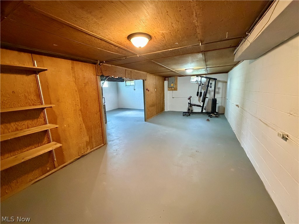 2624 Ellis Avenue NE Canton OH 44705