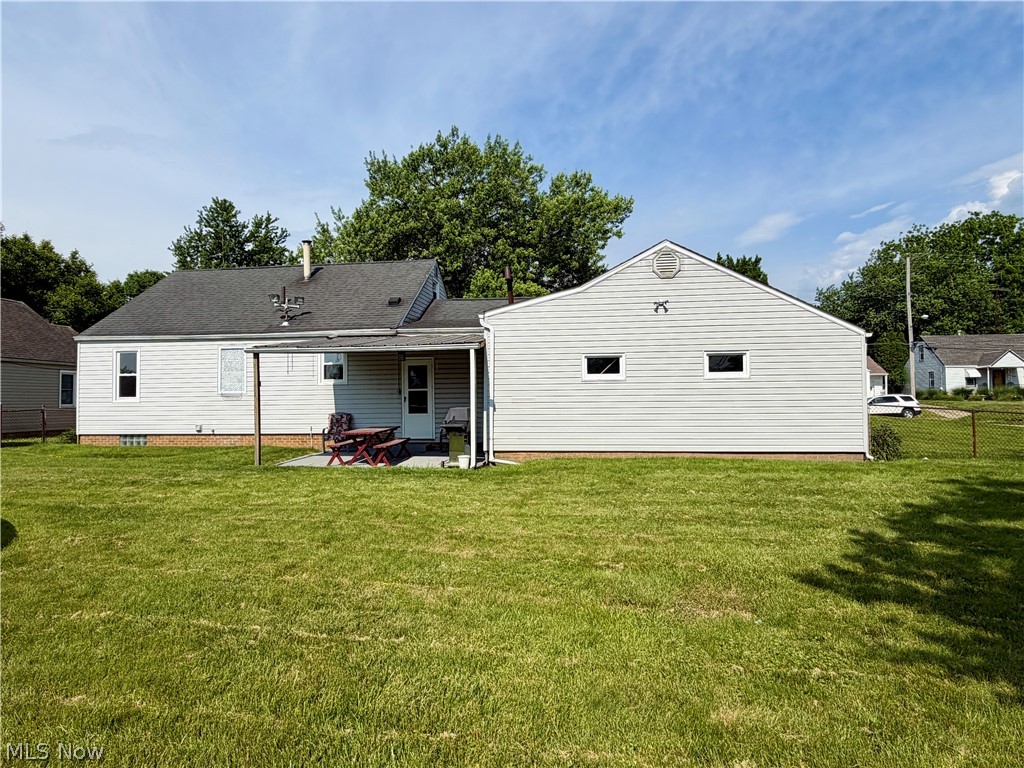 2624 Ellis Avenue NE Canton OH 44705