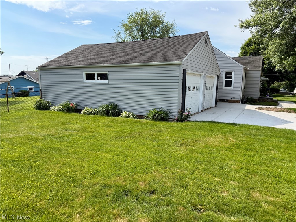2624 Ellis Avenue NE Canton OH 44705