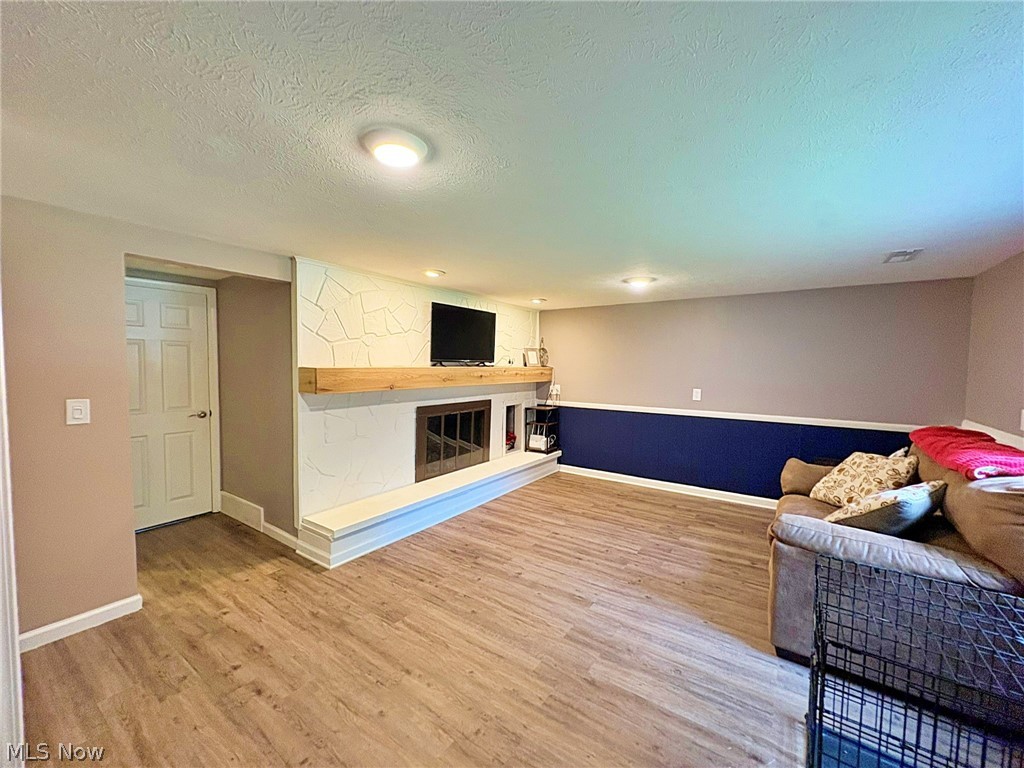873 W Shore Boulevard Sheffield Lake OH 44054