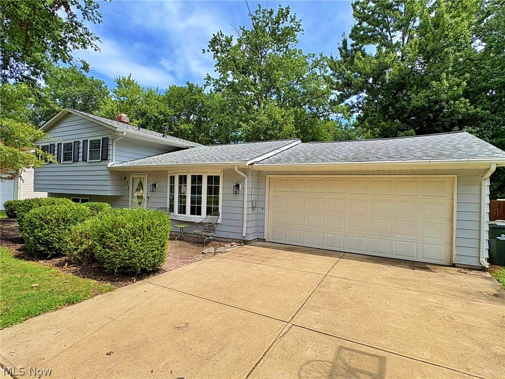 873 W Shore Boulevard Sheffield Lake OH 44054