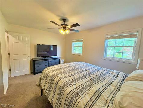 873 W Shore Boulevard Sheffield Lake OH 44054