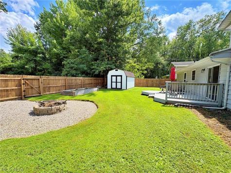 873 W Shore Boulevard Sheffield Lake OH 44054