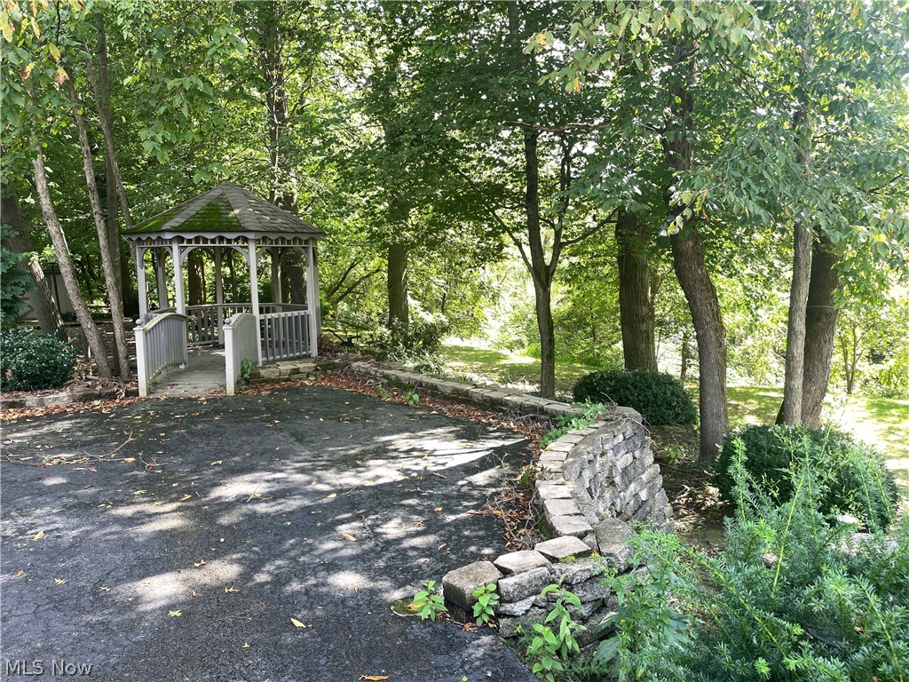 3255 Meadowlark Lane Canfield OH 44511
