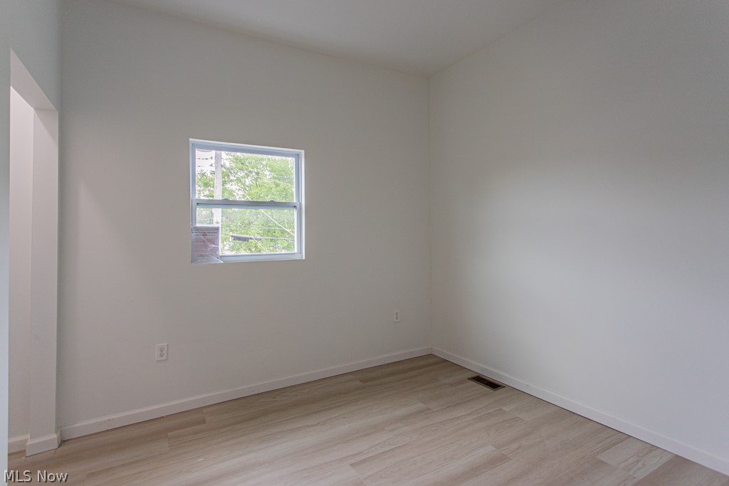 1358 Belvedere Avenue SE Warren OH 44484
