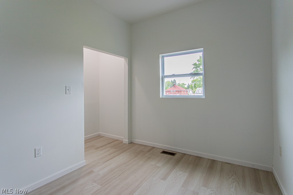 1358 Belvedere Avenue SE Warren OH 44484