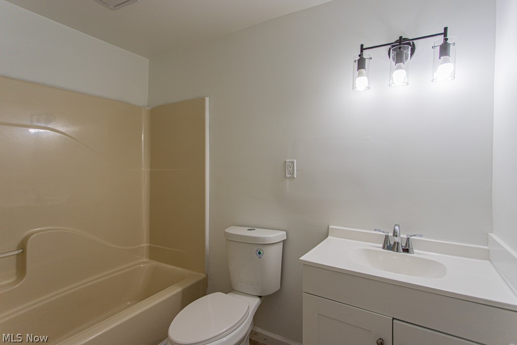 1358 Belvedere Avenue SE Warren OH 44484