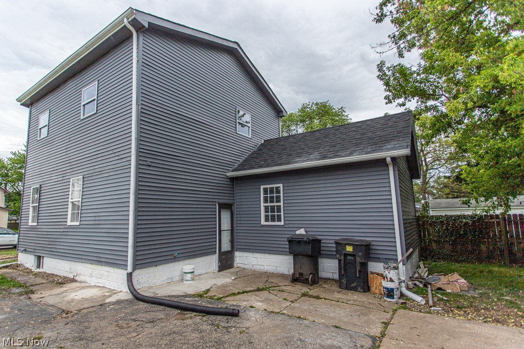 1358 Belvedere Avenue SE Warren OH 44484