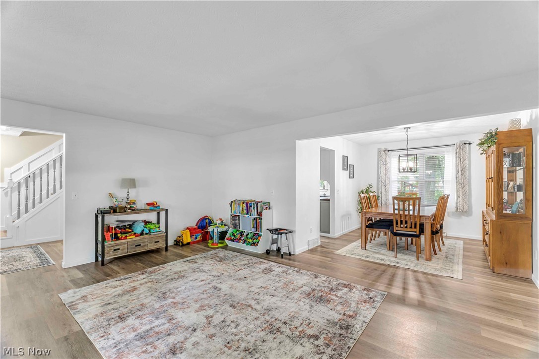 1009 Washington Drive Grafton OH 44044