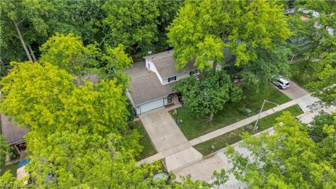 1009 Washington Drive Grafton OH 44044