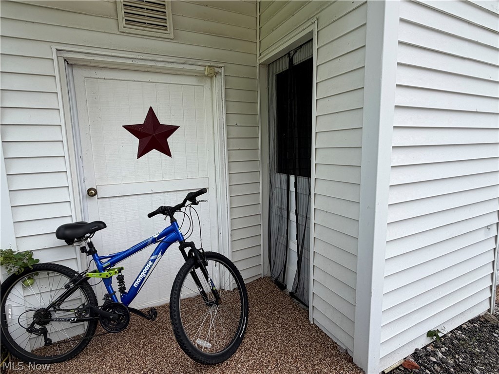 2804 Jefferson Street Rock Creek OH 44084