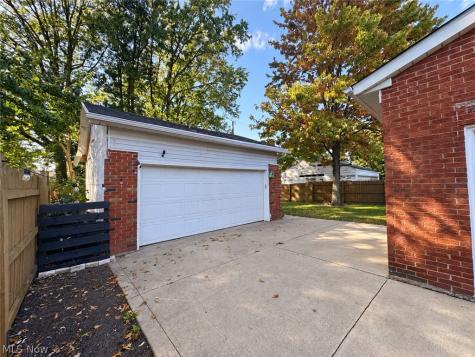 1316 New Mexico Avenue Lorain OH 44052