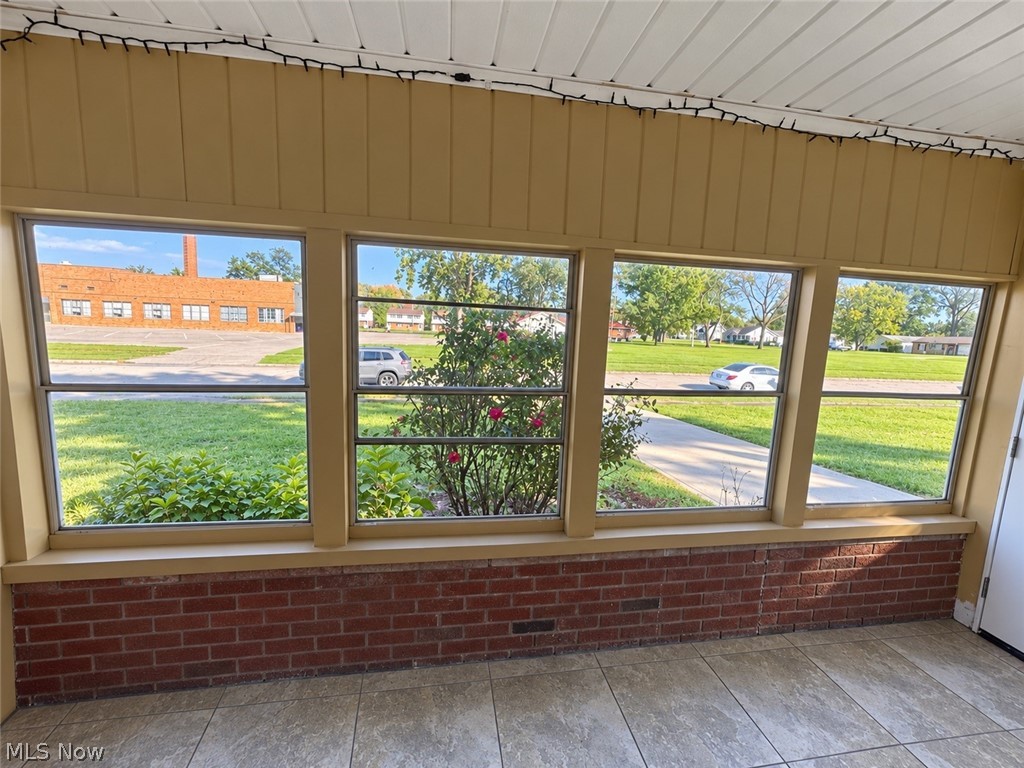 1316 New Mexico Avenue Lorain OH 44052
