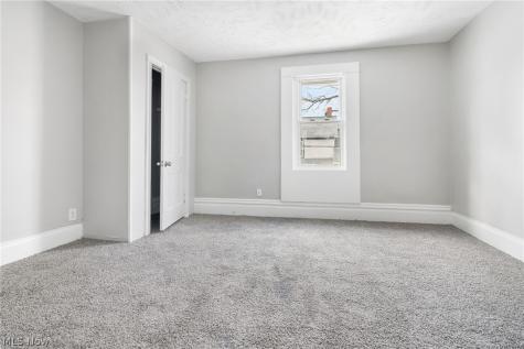 452 E Summit Street Alliance OH 44601